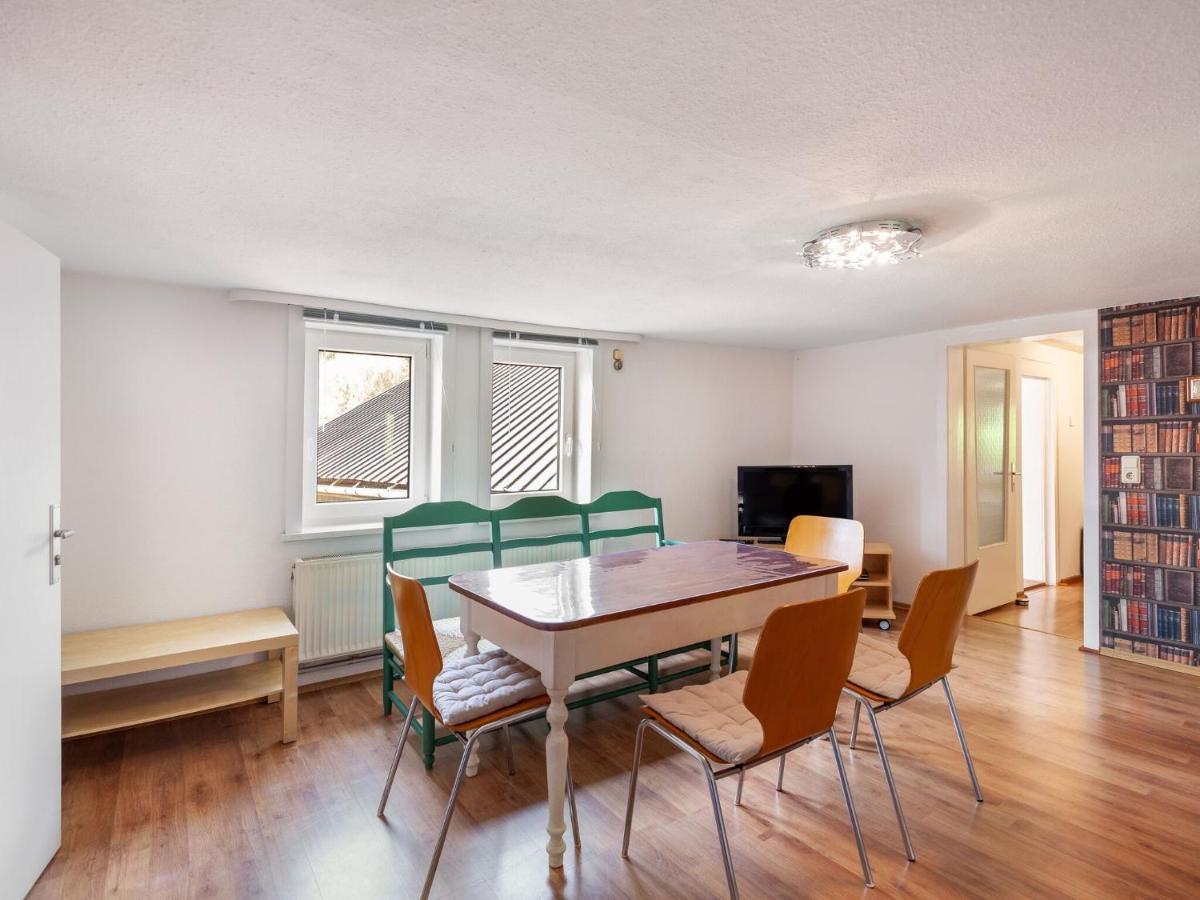 With Private Terrace Apartment *